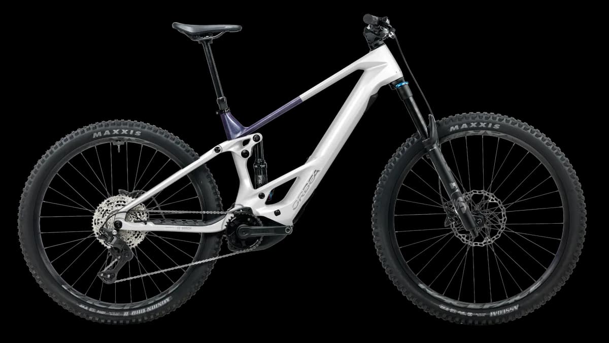 Wild TR M20 White Chic - Tanzanite Evo C. View (Gloss)