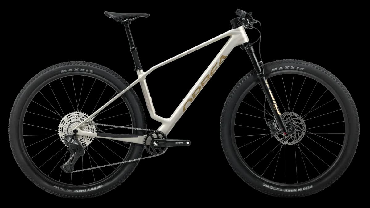 Alma M20 Golden White - Titan Gold (Matt)