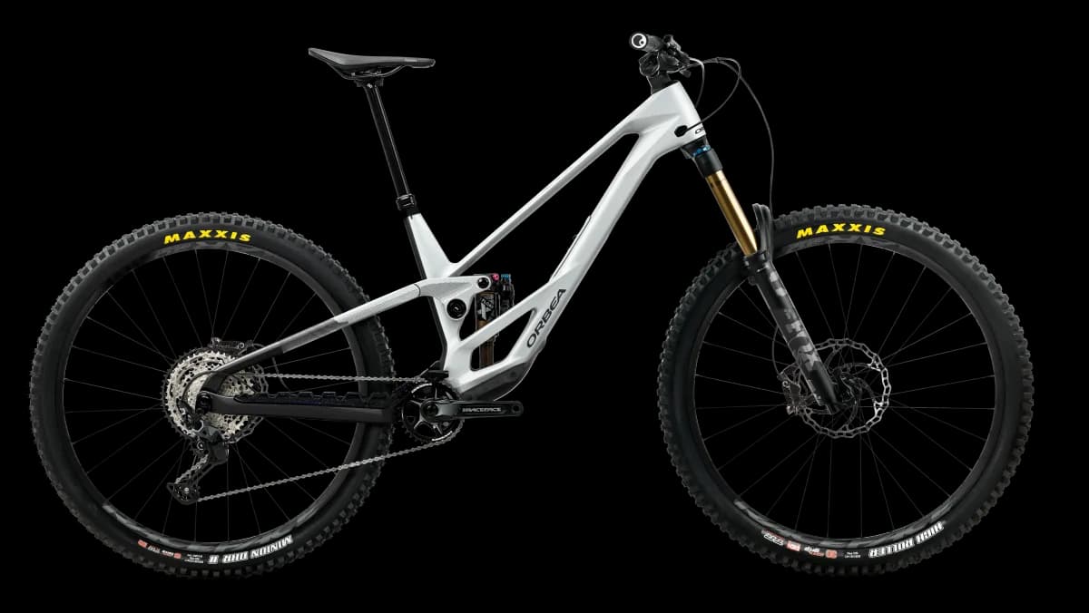 Rallon E10