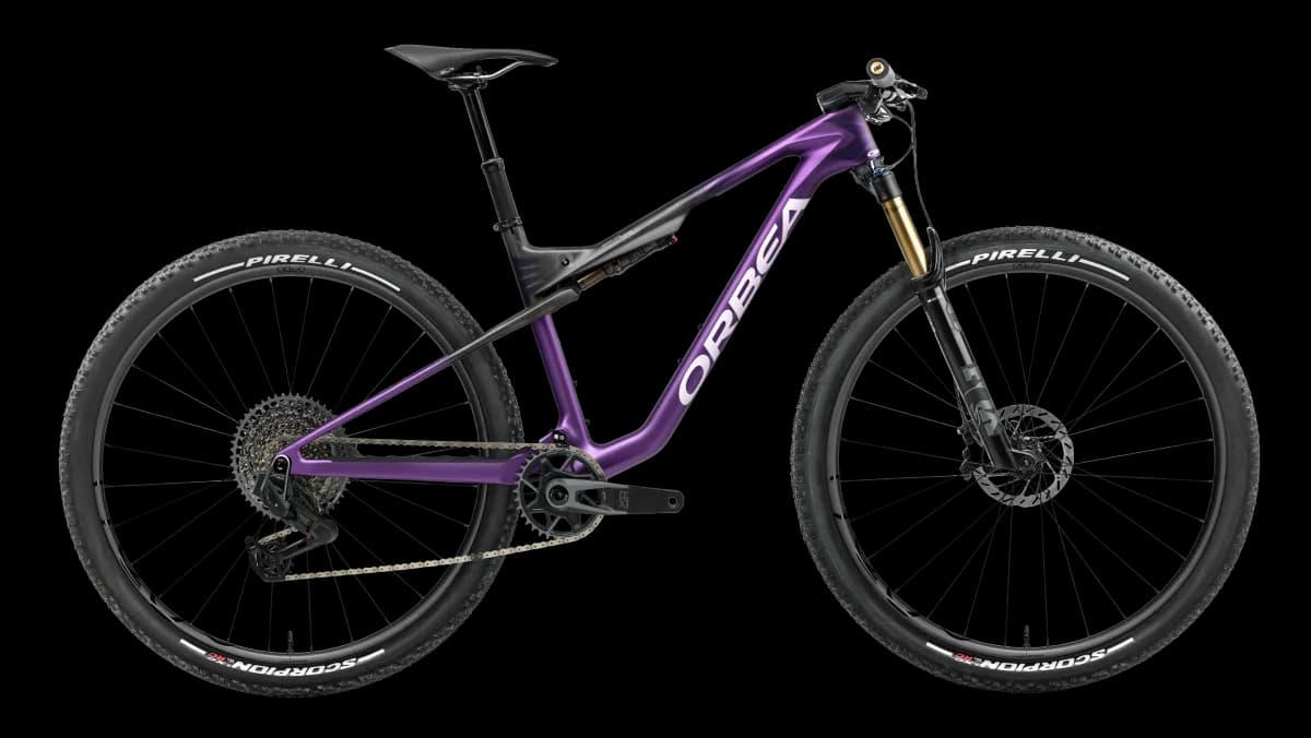 Oiz M-Team AXS Royal Plum - Diamond Black Carbon View (Matt)