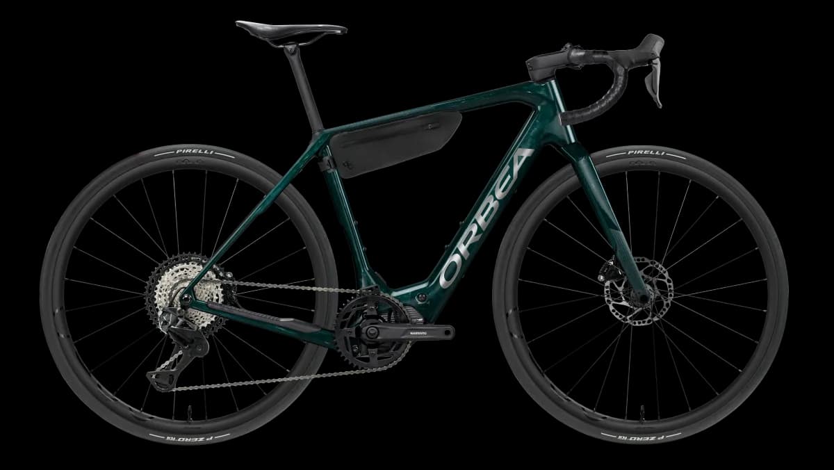Denna M20i Escape Green Gloss - Foggy Matt