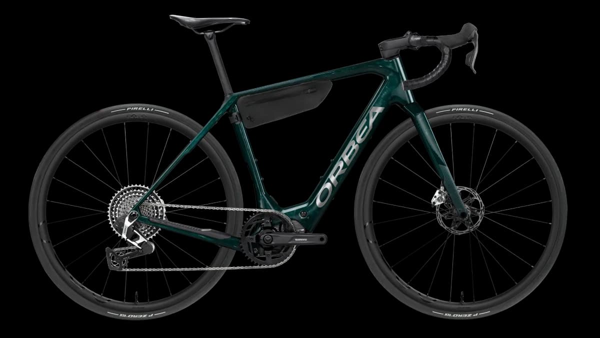 Denna M11e Escape Green Gloss - Foggy Matt