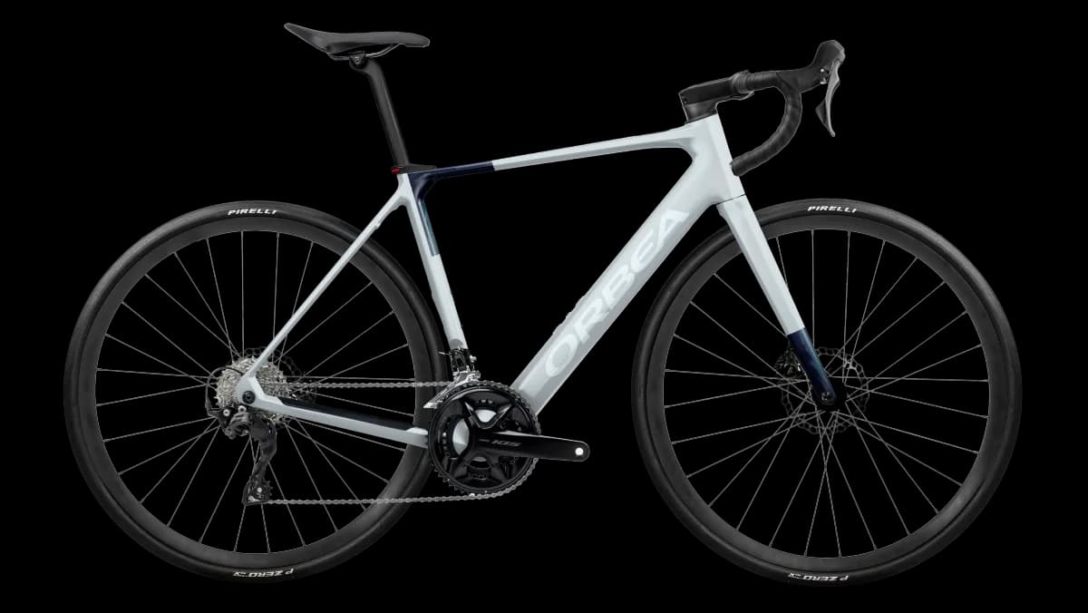 Gain M30 Halo Silver (Matt) - Blue Carbon View (Gloss)
