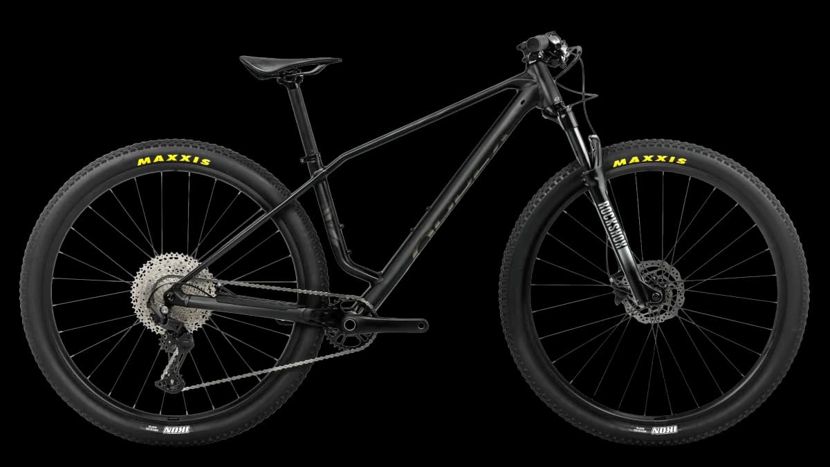 Alma H30 Diamond Black (Matt) - Titan Black (Gloss)