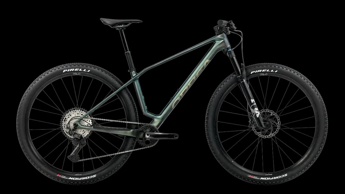 Alma M20 Seaweed Carbon View (Matt-Gloss)