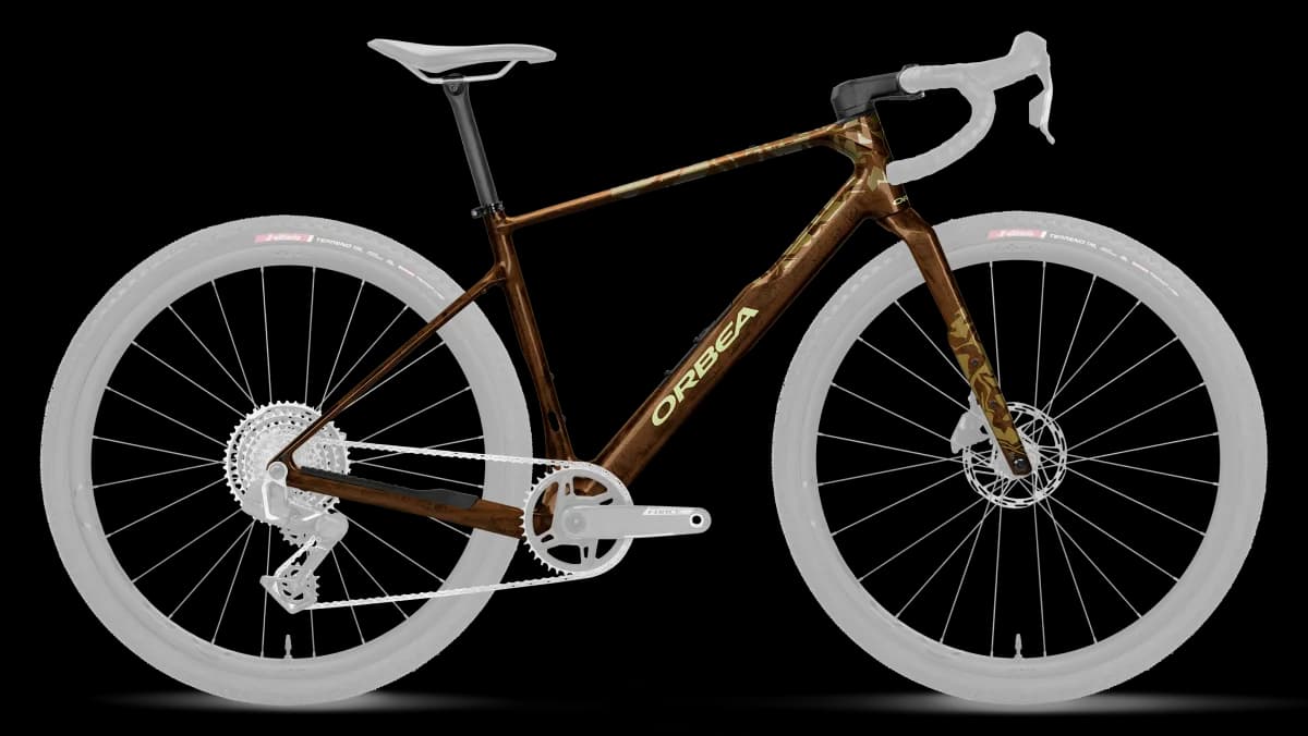 Terra OMR Caramel Carbon View (Gloss)