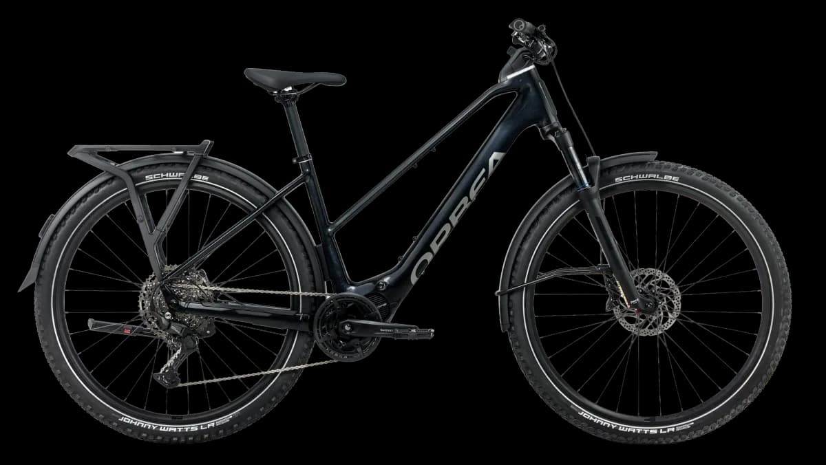 Kemen Adv 20 Mid 2027 Fuel Black - Titan Grey (Gloss)